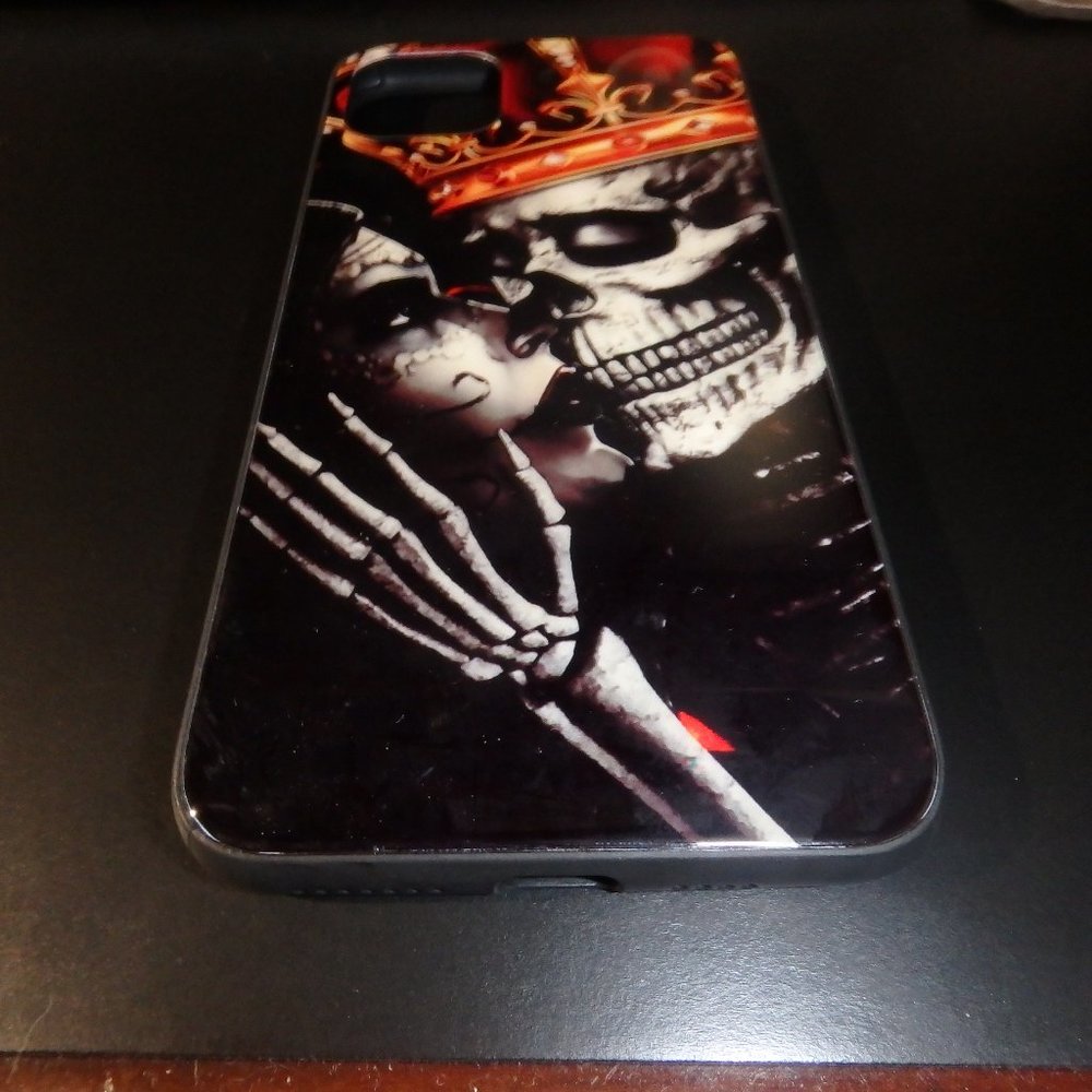 IPhone 11 Skull Case